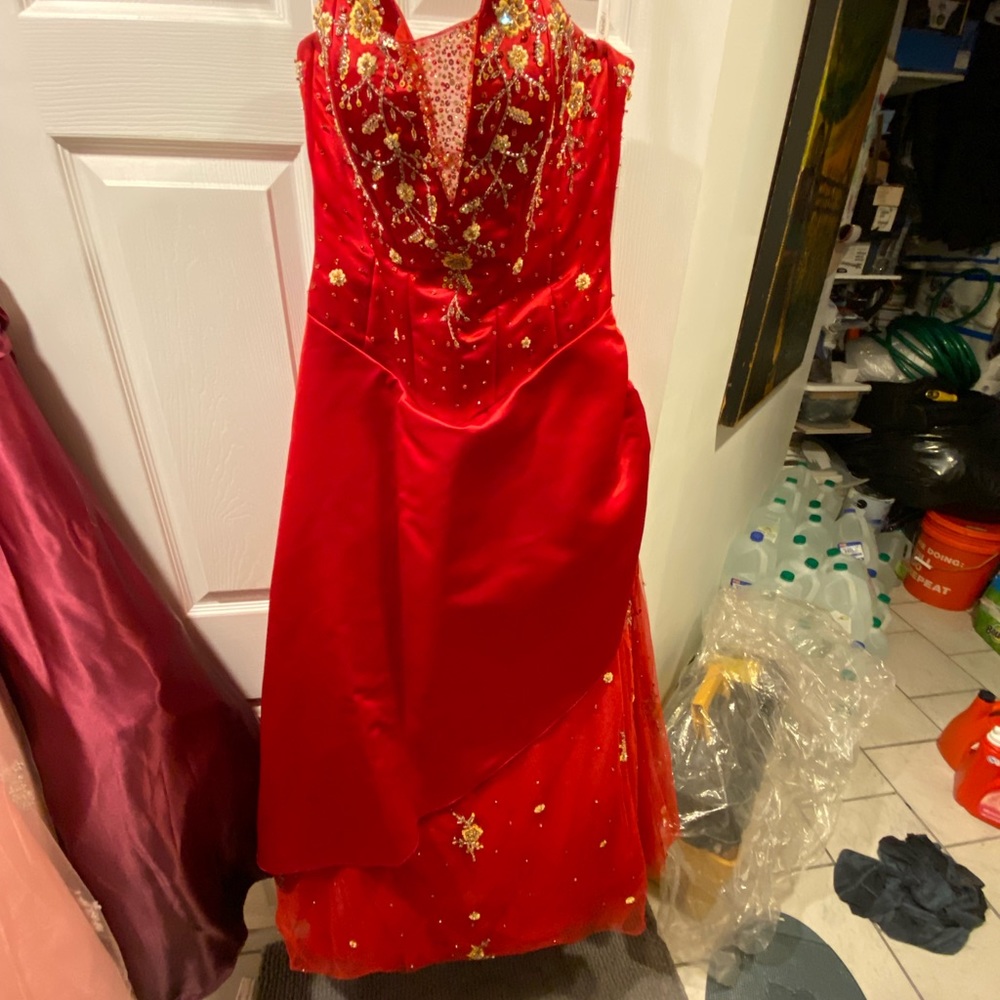 Prom/homecoming dresses